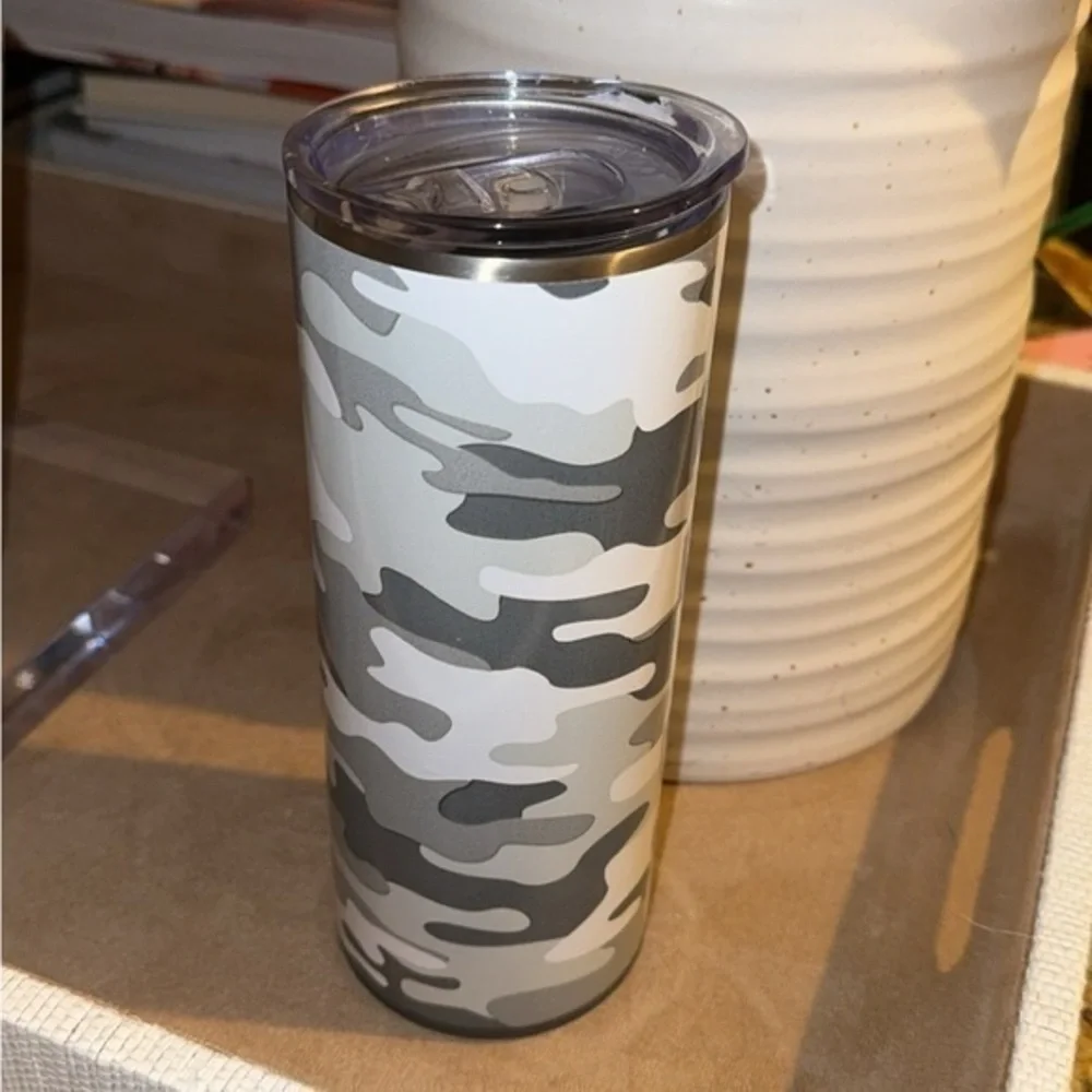 Swig Life Incognito‎ Camo 20oz Triple Insulated Stainless Steel Tumbler
